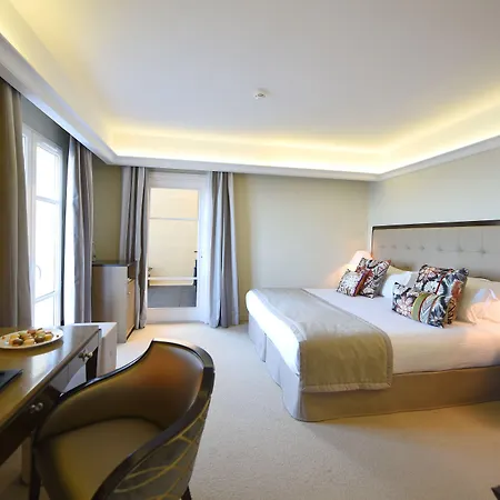 Des Gouverneurs 4* 바스티아