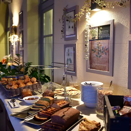 Des Gouverneurs 4* 바스티아