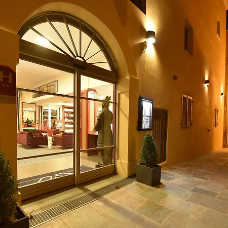 オテル デ グベルナール