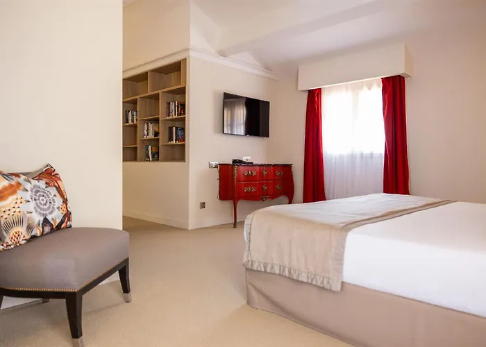 Hotel Des Gouverneurs