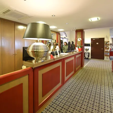 Hotel Des Gouverneurs 4*