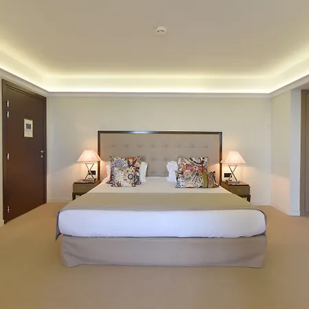 Des Gouverneurs 4* Μπαστιά