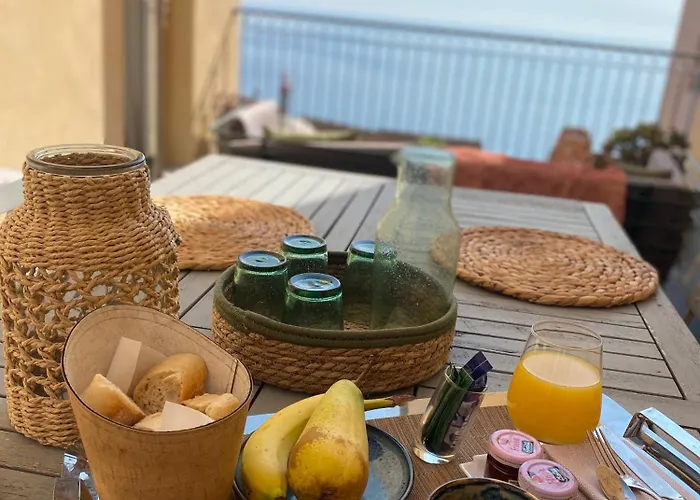 Des Gouverneurs Hotel 4*