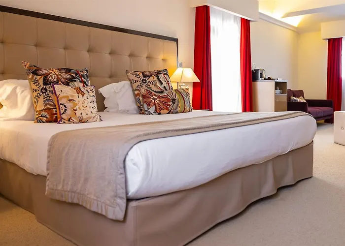 Hotel Des Gouverneurs 4*