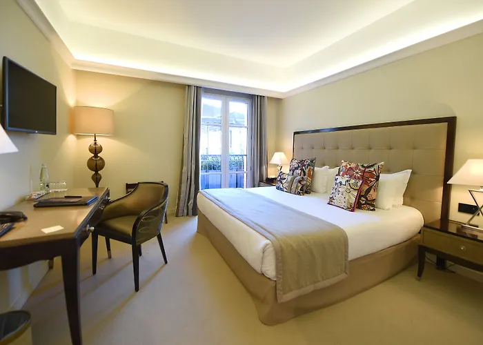 Hotel Des Gouverneurs 4*