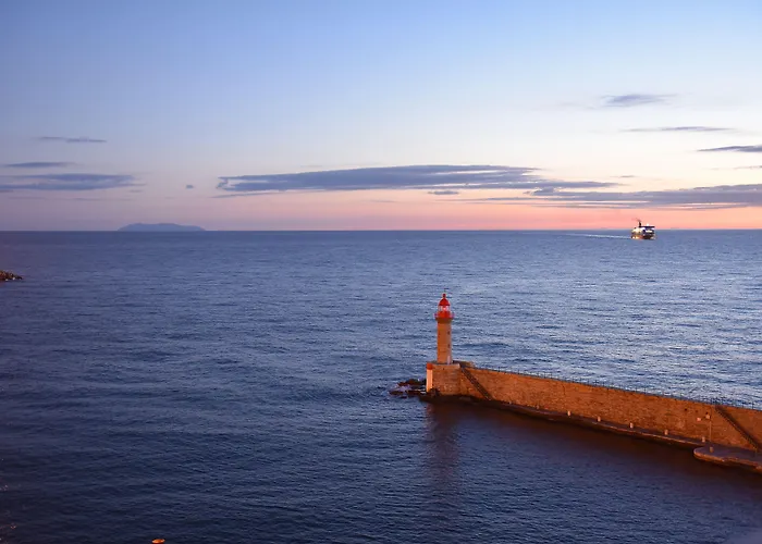 Hotel Des Gouverneurs 4*